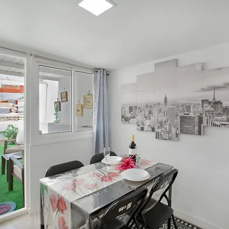 Апартаменты Monica B Агуимес