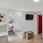 Monica B Apartment