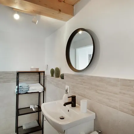 Monica B Appartement *